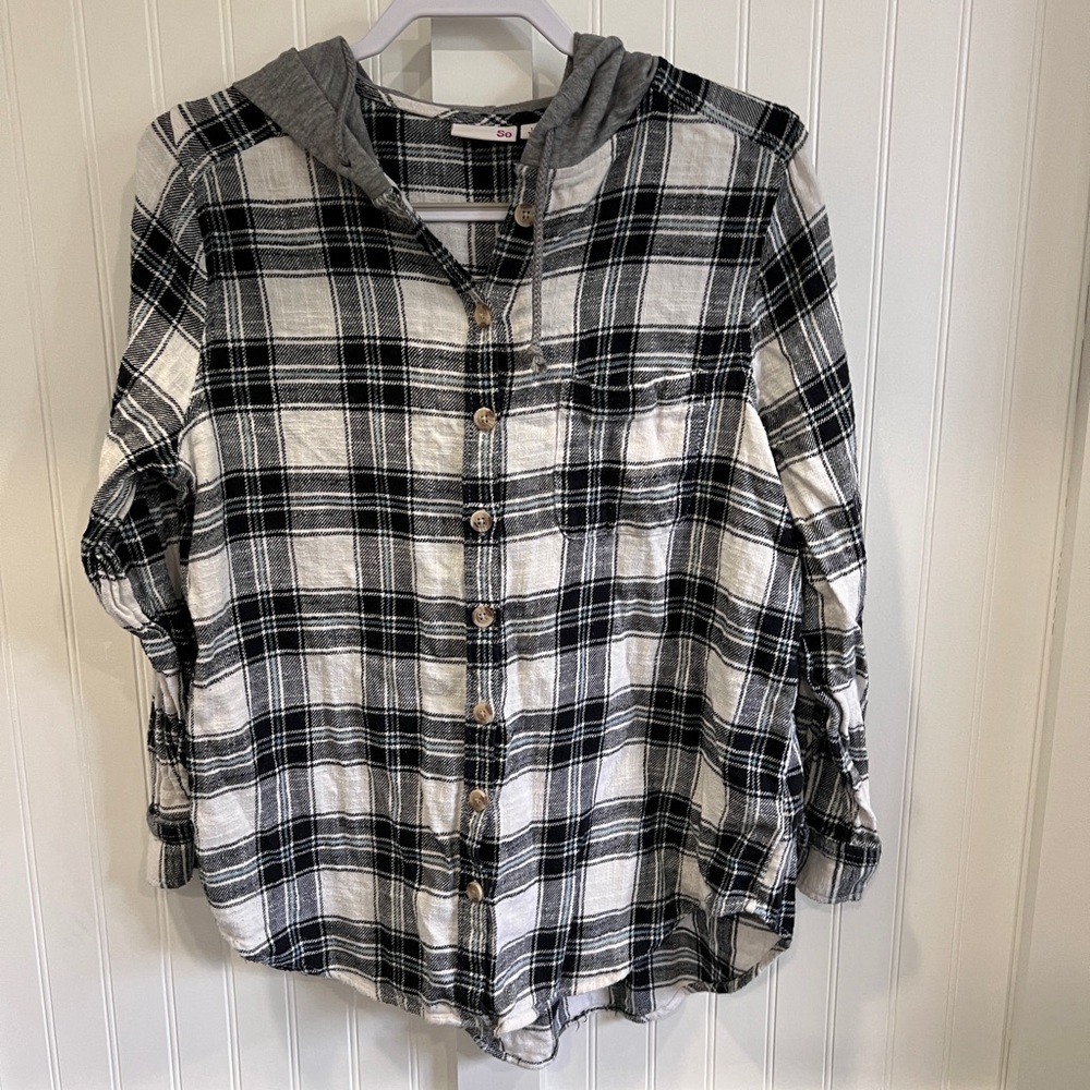 SO Juniors Hooded Flannel Button Up